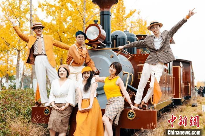 欧陆娱乐主管:(新春见闻)乌克兰“斜杠青年”的“新春策划”